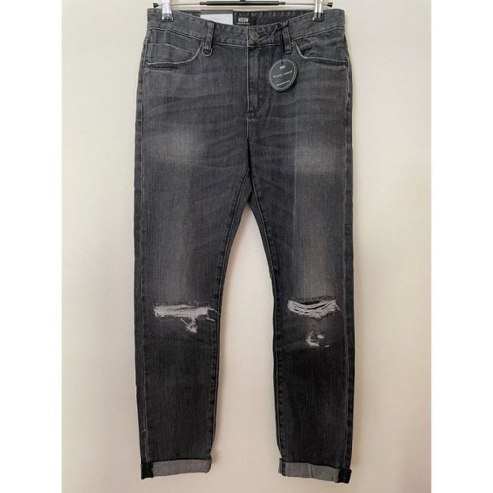 NWT Neuw Slim Slouch Faded Black Boyfriend Jeans Women’s Size 4 Ripped Distress‎